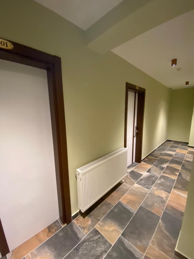 Hotel Kolonja'S Дебар Екстер'єр фото