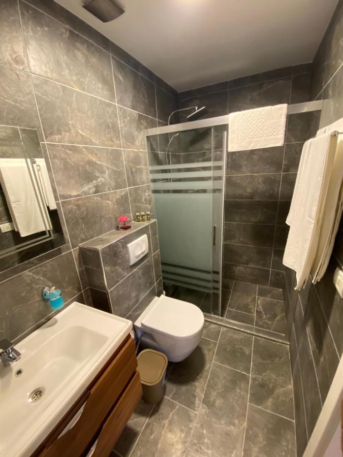 Hotel Kolonja'S Дебар Екстер'єр фото